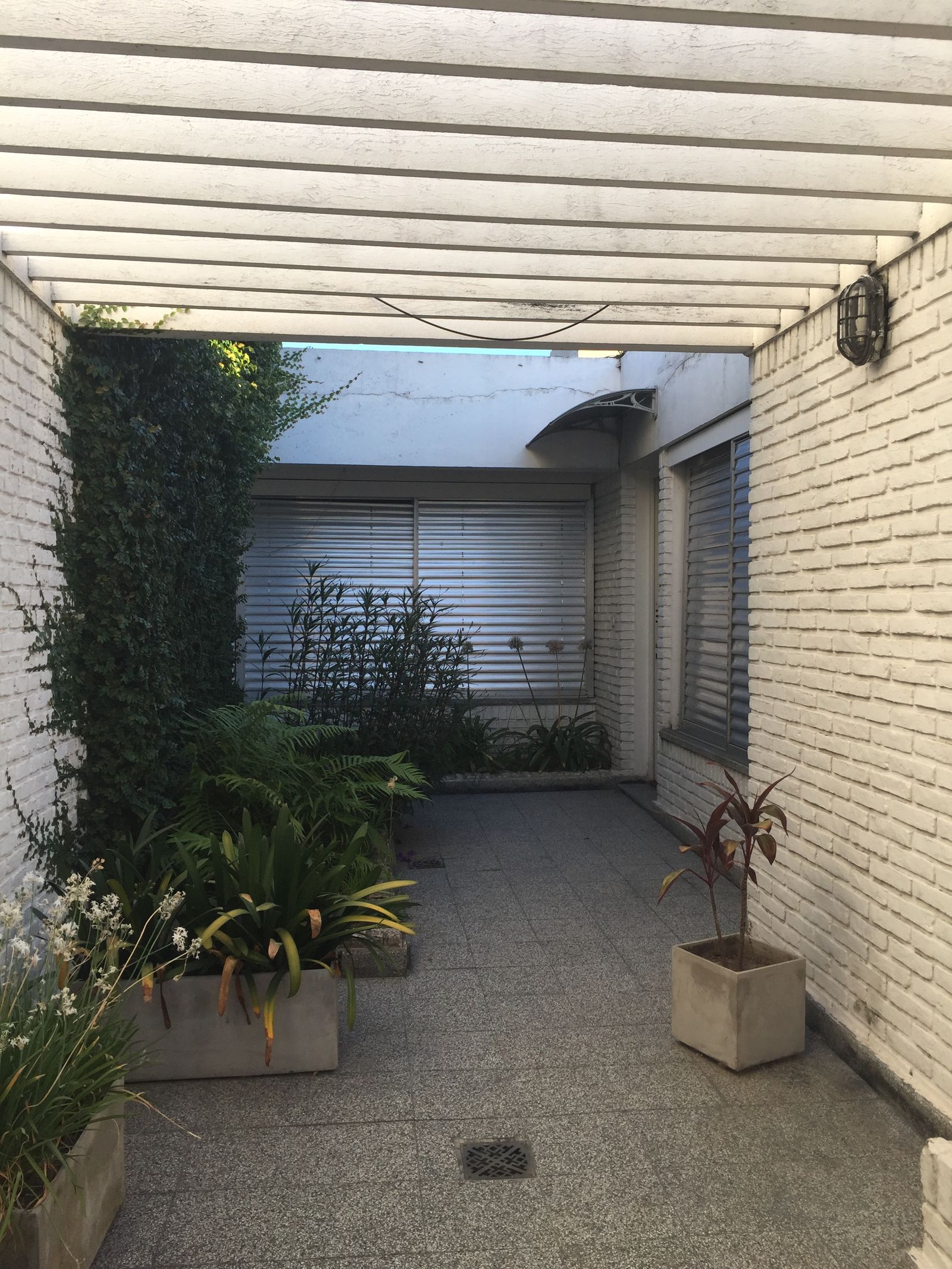 Juan B. Justo 290, entre Almafuerte y Bolivar — foto 7