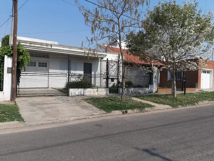 QUIROGA N° 512, CASA, ENTRE ROCA Y ALVEAR — foto 34