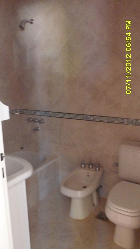 LAVALLE 117 PISO 2 DEPTO D, depto esquina Garibaldi — foto 12