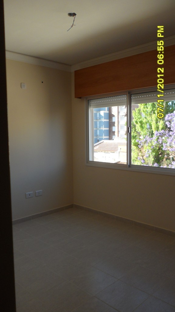 LAVALLE 117 PISO 2 DEPTO D, depto esquina Garibaldi — foto 9
