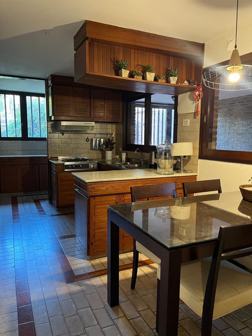 URQUIZA N° 173, CASA, ENTRE LEON GURUCIAGA Y LAVALLE — foto 5