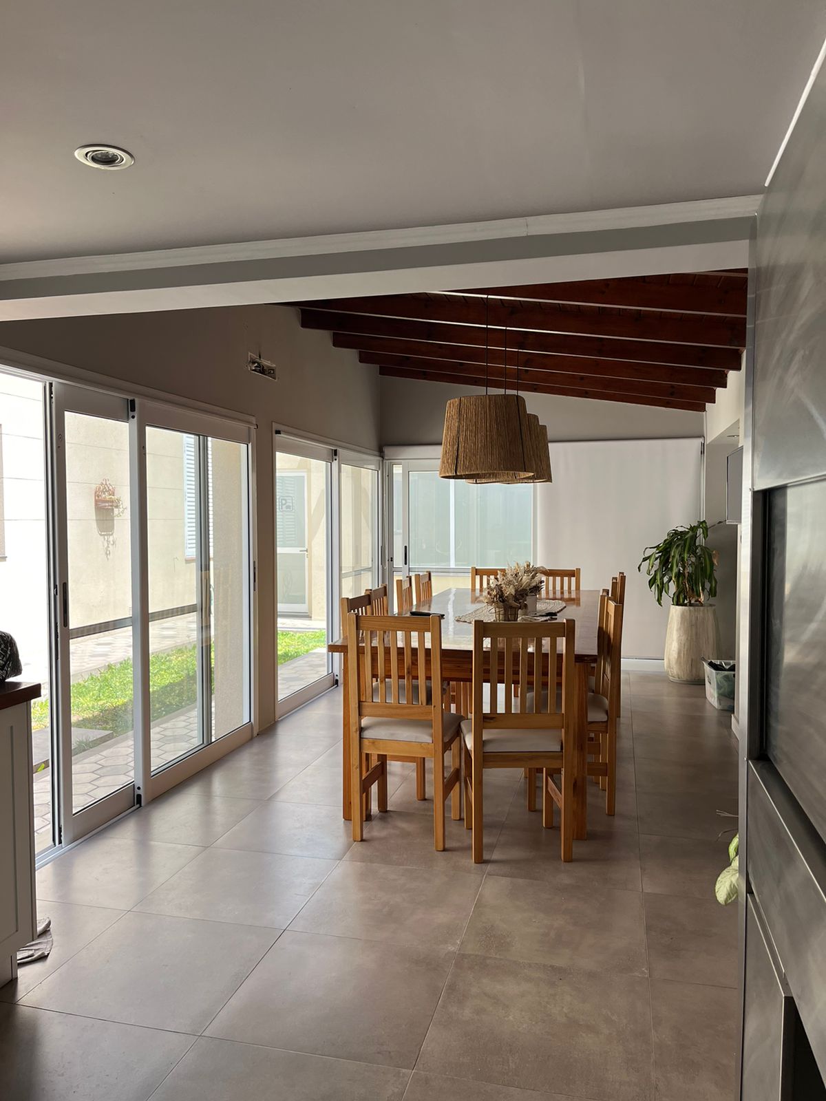 PELLEGRINI 386 - IMPECABLE ESTADO, CASA — foto 38