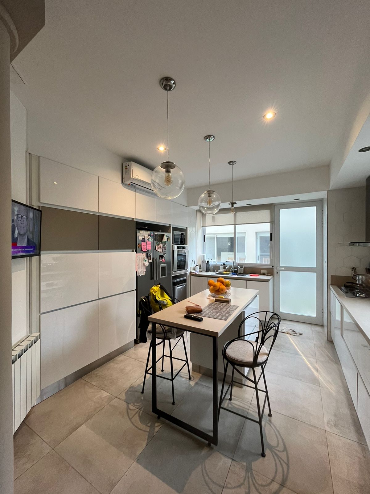 PELLEGRINI 386 - IMPECABLE ESTADO, CASA — foto 8