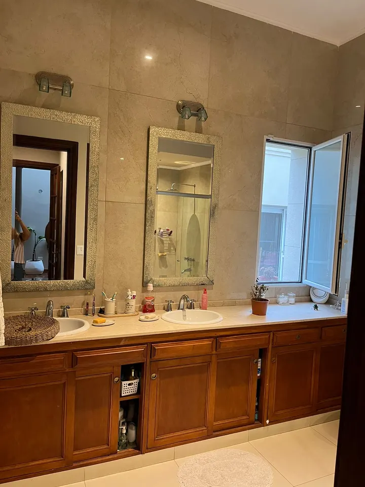 PELLEGRINI 386 - IMPECABLE ESTADO, CASA — foto 19