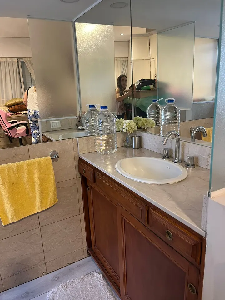 PELLEGRINI 386 - IMPECABLE ESTADO, CASA — foto 23