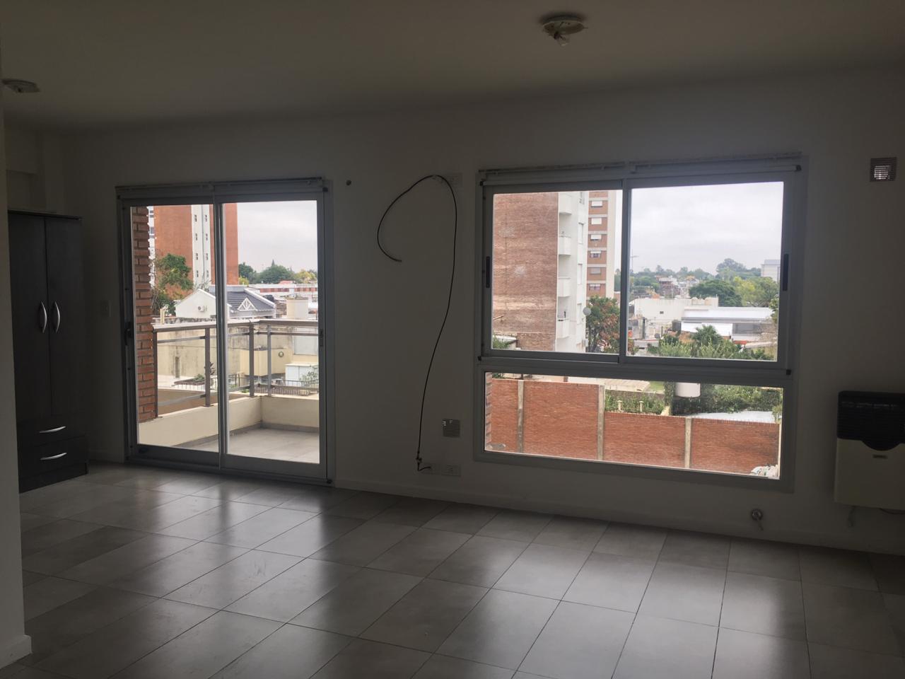 LAVALLE 89 2°D — foto 2