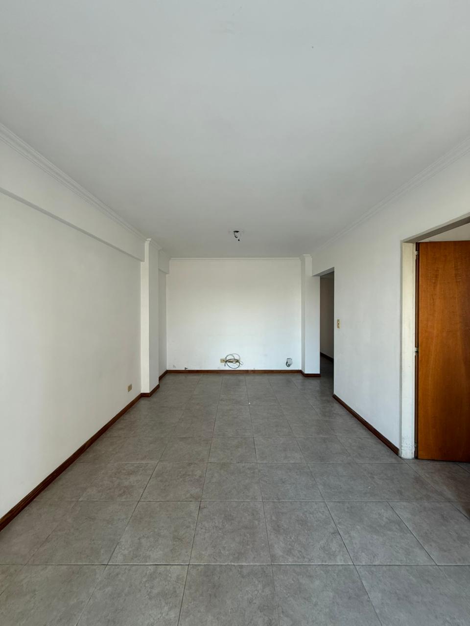 NACION N° 125 PISO 1 DEPTO B