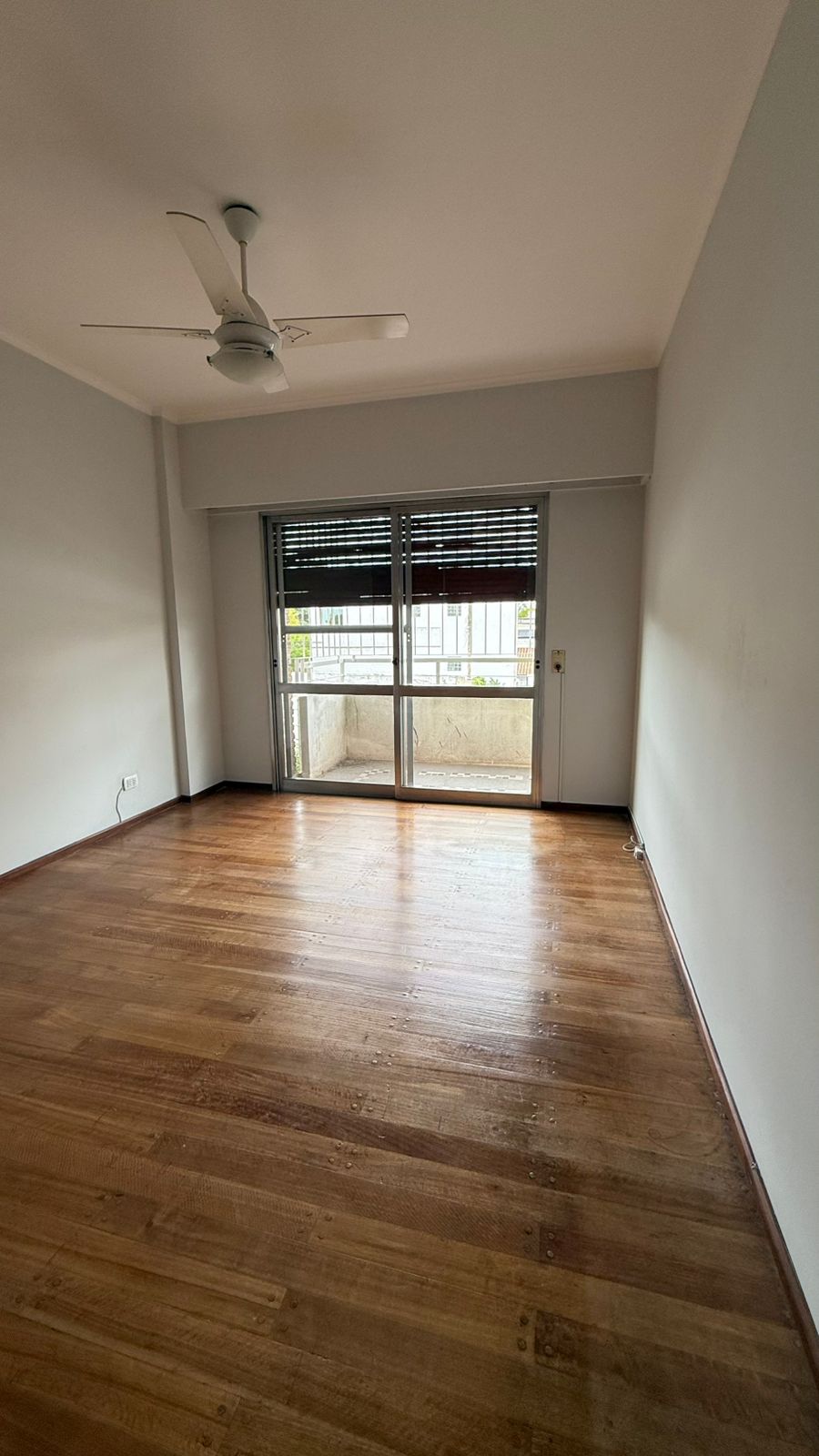 AMEGHINO N° 27 PISO 2 – CON COCHERA, SOLO USO VIVIENDA — foto 9