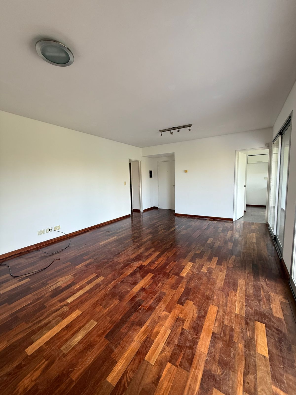 NACION N° 569 PISO 2 DEPTO A – CON COCHERA — foto 4