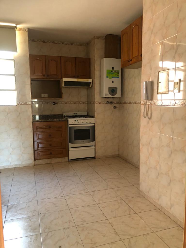 OROÑO Nº 77 ENTRE JUJUY Y BROWN DPTO — foto 16