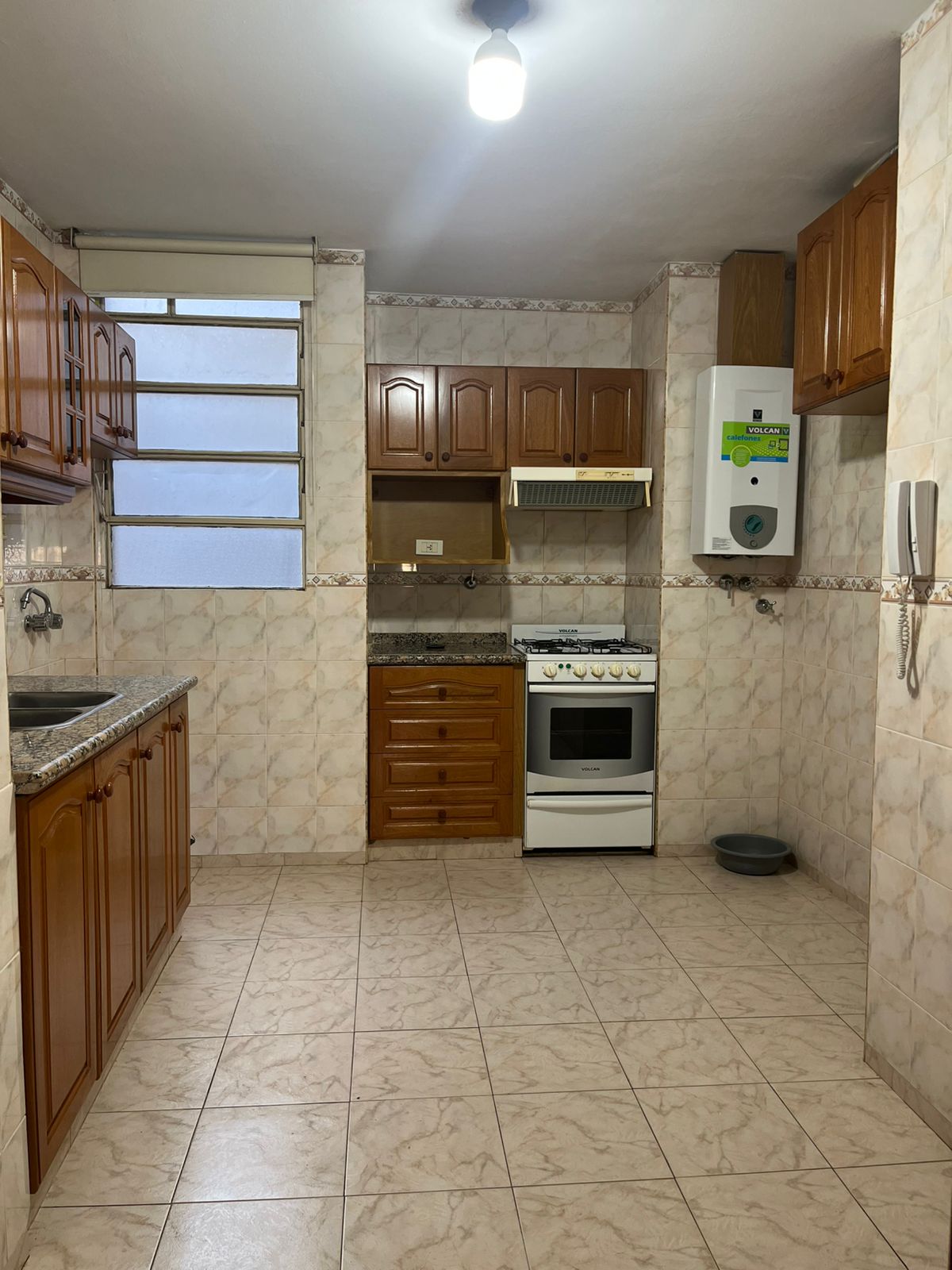 OROÑO Nº 77 ENTRE JUJUY Y BROWN DPTO — foto 3