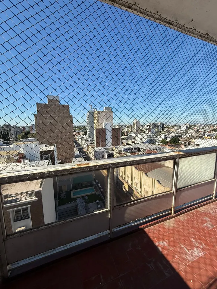 FRANCIA 5 PISO 9 — foto 2