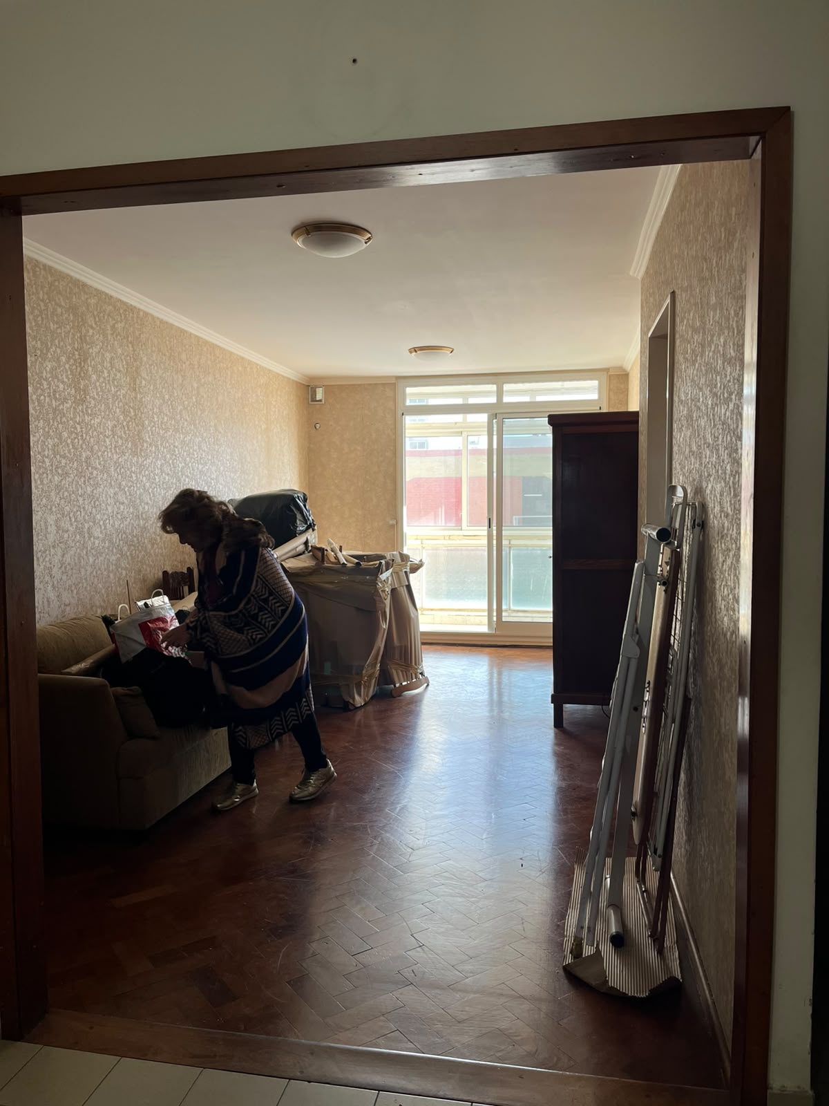 PELLEGRINI 231 PISO 1 CONTRAFRENTE